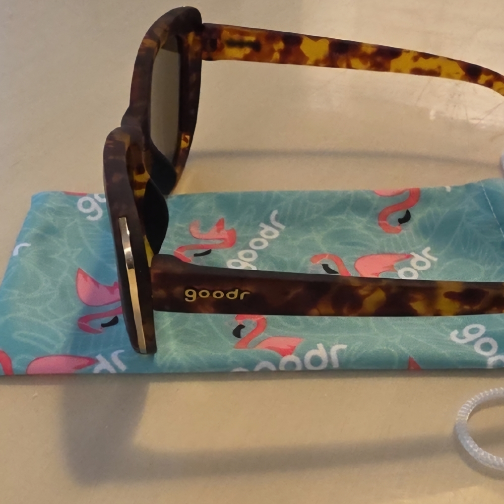 Tortoise Shell Sunglasses - Picture 3 of 6